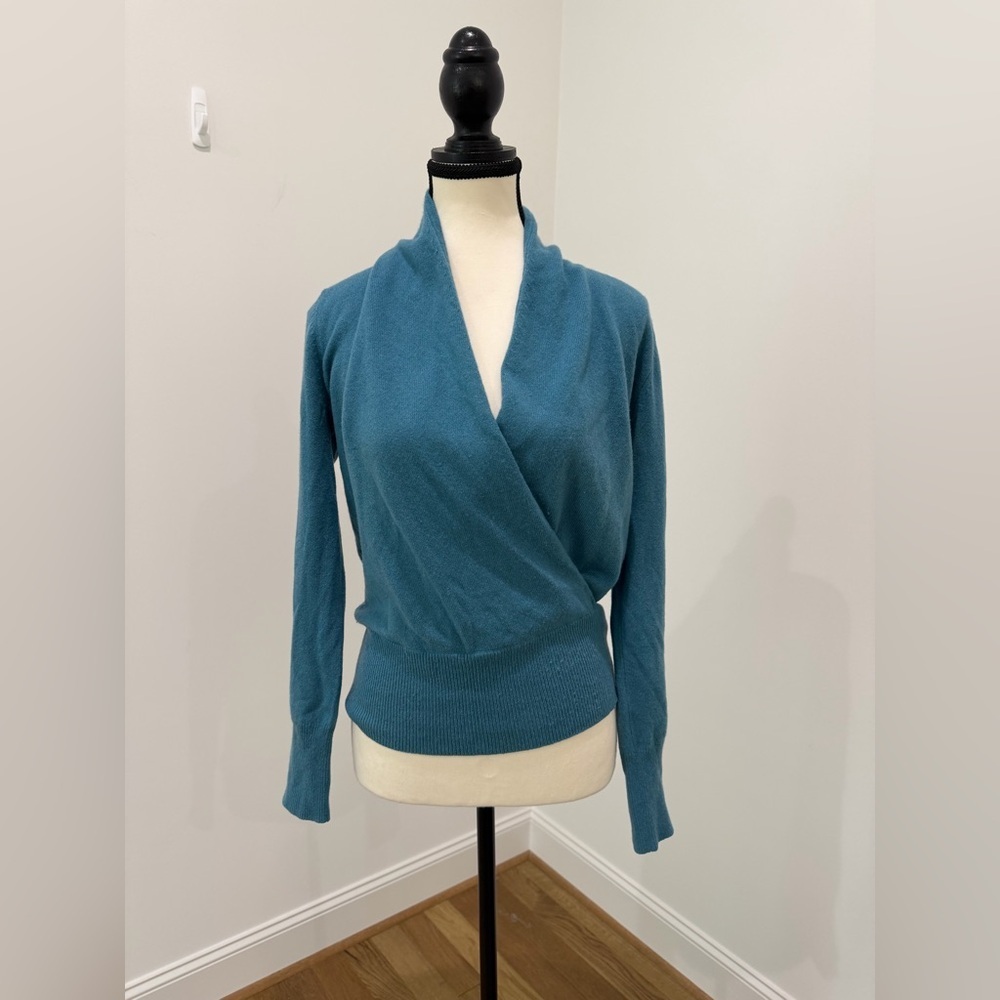 💎 Neiman Marcus Turquoise Blue Cashmere Faux Wrap Sweater Small ✨